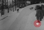 Standbild Eugenio Monti Cortina d'Ampezzo Italien, 1960, aus Sekunde 28 historischem Filmmaterial Videoclip 65675043365