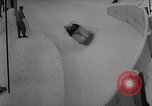 Standbild Eugenio Monti Cortina d'Ampezzo Italien, 1960, aus Sekunde 39 historischem Filmmaterial Videoclip 65675043365
