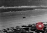 Standbild Sir Malcolm Campbell Daytona Beach Florida USA, 1935, aus Sekunde 32 historischem Filmmaterial Videoclip 65675043370