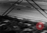 Standbild Sir Malcolm Campbell Daytona Beach Florida USA, 1935, aus Sekunde 37 historischem Filmmaterial Videoclip 65675043370