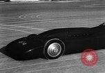 Standbild Sir Malcolm Campbell Daytona Beach Florida USA, 1935, aus Sekunde 38 historischem Filmmaterial Videoclip 65675043370
