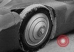 Standbild Sir Malcolm Campbell Daytona Beach Florida USA, 1935, aus Sekunde 47 historischem Filmmaterial Videoclip 65675043370