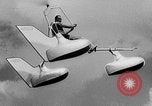 Standbild Hydro-Glider Cypress Garden Florida USA, 1955, aus Sekunde 22 historischem Filmmaterial Videoclip 65675043381