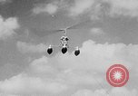 Standbild Hydro-Glider Cypress Garden Florida USA, 1955, aus Sekunde 26 historischem Filmmaterial Videoclip 65675043381