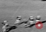 Standbild Fußballspiel Chapel Hill North Carolina USA, 1955, aus Sekunde 28 historischem Filmmaterial Videoclip 65675043382