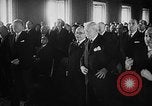 Standbild Papst Pius XII Castel Gandolfo Italien, 1957, aus Sekunde 18 historischem Filmmaterial Videoclip 65675043387