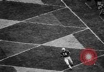 Standbild Fußballspiel Ohio United States USA, 1957, aus Sekunde 11 historischem Filmmaterial Videoclip 65675043391