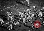 Standbild Fußballspiel Ohio United States USA, 1957, aus Sekunde 21 historischem Filmmaterial Videoclip 65675043391
