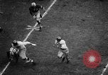 Standbild Fußballspiel Ohio United States USA, 1957, aus Sekunde 34 historischem Filmmaterial Videoclip 65675043391