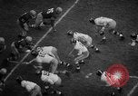 Standbild Fußballspiel Ohio United States USA, 1957, aus Sekunde 42 historischem Filmmaterial Videoclip 65675043391