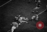 Standbild Fußballspiel Ohio United States USA, 1957, aus Sekunde 47 historischem Filmmaterial Videoclip 65675043391