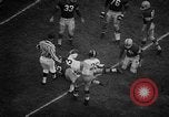 Standbild Fußballspiel Ohio United States USA, 1957, aus Sekunde 48 historischem Filmmaterial Videoclip 65675043391