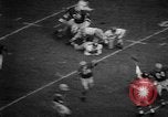 Standbild Fußballspiel Ohio United States USA, 1957, aus Sekunde 53 historischem Filmmaterial Videoclip 65675043391