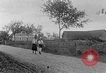 Standbild Hitler Youth Camp Polen, 1940, aus Sekunde 3 historischem Filmmaterial Videoclip 65675043399