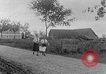 Standbild Hitler Youth Camp Polen, 1940, aus Sekunde 5 historischem Filmmaterial Videoclip 65675043399