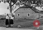 Standbild Hitler Youth Camp Polen, 1940, aus Sekunde 16 historischem Filmmaterial Videoclip 65675043399