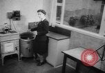 Standbild neue Häuser gebaut Europa, 1945, aus Sekunde 20 historischem Filmmaterial Videoclip 65675043443