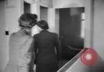 Standbild neue Häuser gebaut Europa, 1945, aus Sekunde 30 historischem Filmmaterial Videoclip 65675043443