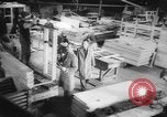 Standbild neue Häuser gebaut Europa, 1945, aus Sekunde 42 historischem Filmmaterial Videoclip 65675043443