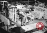 Standbild neue Häuser gebaut Europa, 1945, aus Sekunde 43 historischem Filmmaterial Videoclip 65675043443