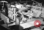 Standbild neue Häuser gebaut Europa, 1945, aus Sekunde 44 historischem Filmmaterial Videoclip 65675043443