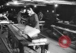 Standbild neue Häuser gebaut Europa, 1945, aus Sekunde 48 historischem Filmmaterial Videoclip 65675043443