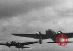 Image les parachutistes allemands Belgique, 1940, de la seconde 10 séquences d'archives historiques vidéo 65675043460