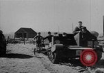 Image Charrue de traction universelle Royaume-Uni, 1940, de la seconde 16 séquences d'archives historiques vidéo 65675043469