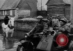Immagine di Bombardieri britannici e truppe Regno Unito, 1941, secondo 30 filmato di repertorio 65675043470