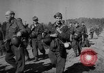 Immagine di Assalto tedesco Stug III a Varsavia rivolta Varsavia POLONIA, 1944, secondo 14 filmato di repertorio 65675043477