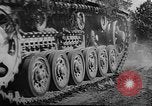 Immagine di Assalto tedesco Stug III a Varsavia rivolta Varsavia POLONIA, 1944, secondo 24 filmato di repertorio 65675043477