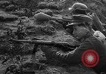 Immagine di Assalto tedesco Stug III a Varsavia rivolta Varsavia POLONIA, 1944, secondo 37 filmato di repertorio 65675043477