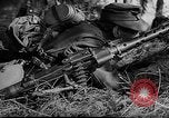 Immagine di Assalto tedesco Stug III a Varsavia rivolta Varsavia POLONIA, 1944, secondo 61 filmato di repertorio 65675043477