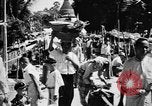 Standbild birmanischen Volkes Birma, 1940, aus Sekunde 11 historischem Filmmaterial Videoclip 65675043487
