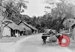 Immagine di I nativi in città Ceylon, 1937, secondo 39 filmato di repertorio 65675043493