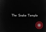 Image des Temples Penang en Malaisie, 1937, de la seconde 23 séquences d'archives historiques vidéo 65675043494