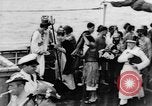 Immagine di Attraversando la linea cerimonia Oceano Pacifico, 1937, secondo 14 filmato di repertorio 65675043498