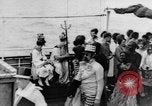 Immagine di Attraversando la linea cerimonia Oceano Pacifico, 1937, secondo 19 filmato di repertorio 65675043498