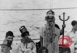 Immagine di Attraversando la linea cerimonia Oceano Pacifico, 1937, secondo 21 filmato di repertorio 65675043498