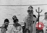 Immagine di Attraversando la linea cerimonia Oceano Pacifico, 1937, secondo 24 filmato di repertorio 65675043498