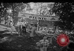Standbild Amerikanische Propaganda kontrastierenden Kommunismus United States USA, 1962, aus Sekunde 8 historischem Filmmaterial Videoclip 65675043514