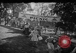 Standbild Amerikanische Propaganda kontrastierenden Kommunismus United States USA, 1962, aus Sekunde 12 historischem Filmmaterial Videoclip 65675043514