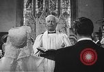 Standbild Amerikanische Propaganda kontrastierenden Kommunismus United States USA, 1962, aus Sekunde 38 historischem Filmmaterial Videoclip 65675043514