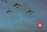 Standbild US-Militärflugzeug in Betrieb United States USA, 1962, aus Sekunde 5 historischem Filmmaterial Videoclip 65675043517
