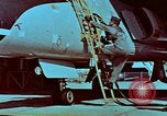 Standbild US-Militärflugzeug in Betrieb United States USA, 1962, aus Sekunde 19 historischem Filmmaterial Videoclip 65675043517