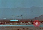 Standbild US-Militärflugzeug in Betrieb United States USA, 1962, aus Sekunde 58 historischem Filmmaterial Videoclip 65675043517