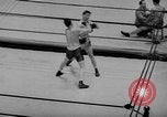 Immagine di Golden Glove finalisti New York United States USA, 1938, secondo 24 filmato di repertorio 65675043529