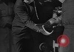 Immagine di Fred Snite Lourdes Francia, 1939, secondo 5 filmato di repertorio 65675043536