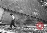 Image explosion de gaz près de l'école Barberton Ohio USA, 1939, de la seconde 8 séquences d'archives historiques vidéo 65675043538