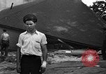 Image explosion de gaz près de l'école Barberton Ohio USA, 1939, de la seconde 16 séquences d'archives historiques vidéo 65675043538